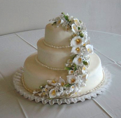 Yellow Curve Flower Cake